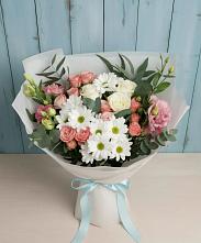 Букет цветов из:  Розы, Лизиантусы и Хризантемы в Бородинское поле