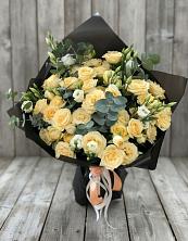 Букет цветов из:  Розы и Лизиантусы в Бородинское поле