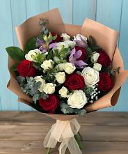 Букет цветов из:  Розы и Альстромерии в Бородинское поле