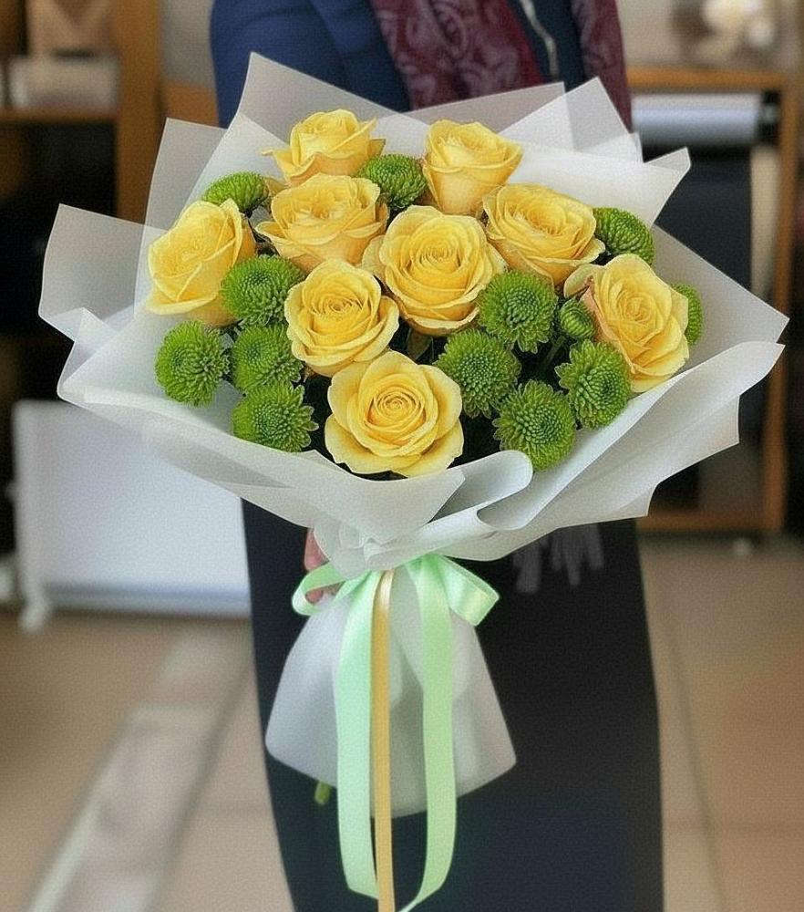 Букет цветов из: Хризантемы и Розы в Бородинское поле