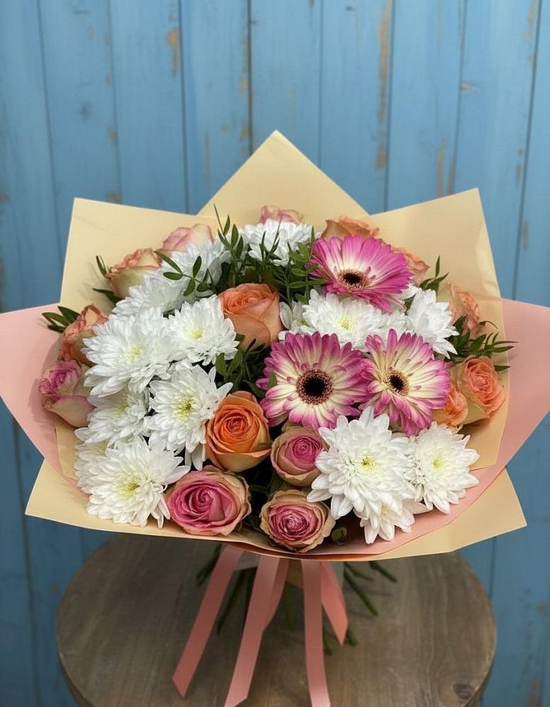 Букет цветов из: Розы, Герберы и Хризантемы в Бородинское поле