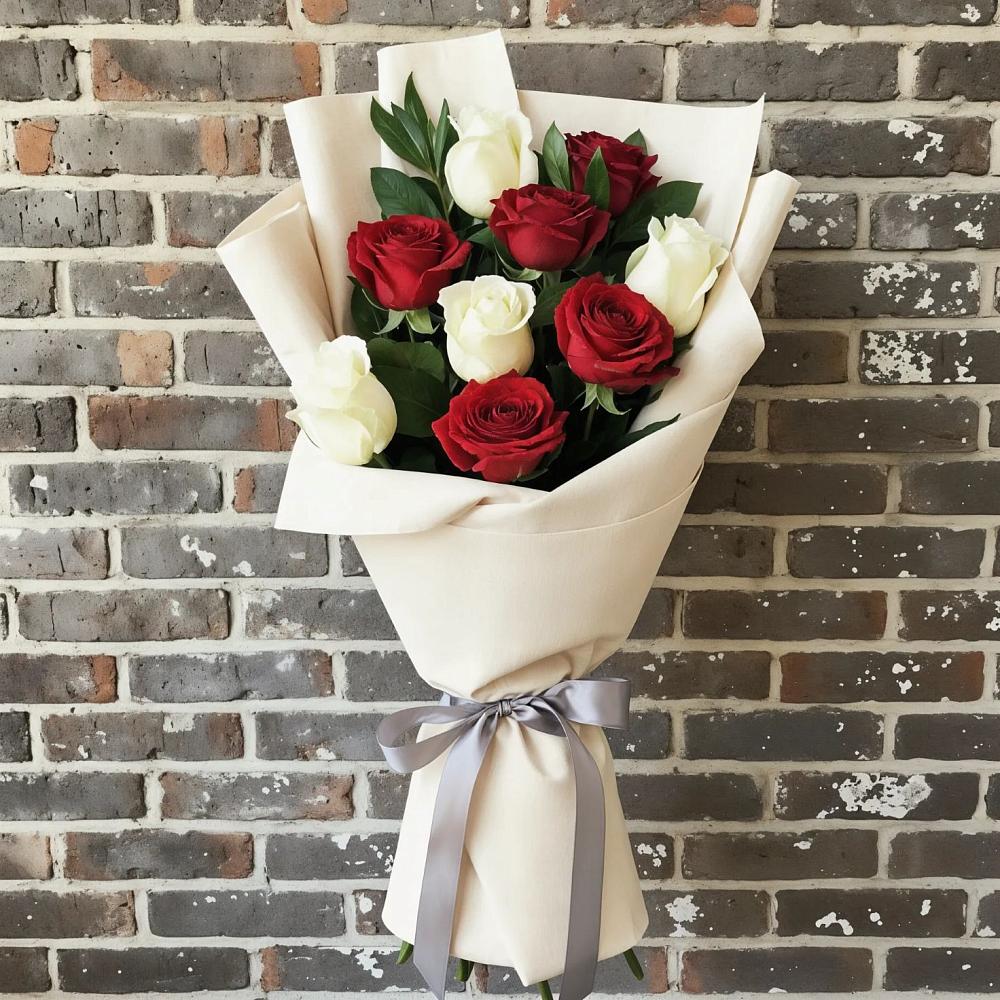 Букет цветов из: Розы в Бородинское поле