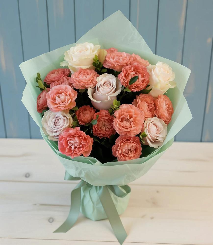 Букет цветов из: Розы в Бородинское поле