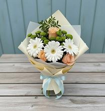 Букет цветов из:  Герберы, Розы и Хризантемы в Бородинское поле