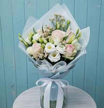 Букет цветов из:  Розы и Лизиантусы #REPLACE_PRED# Бородинское поле