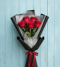 Букет цветов из:  Розы в Бородинское поле