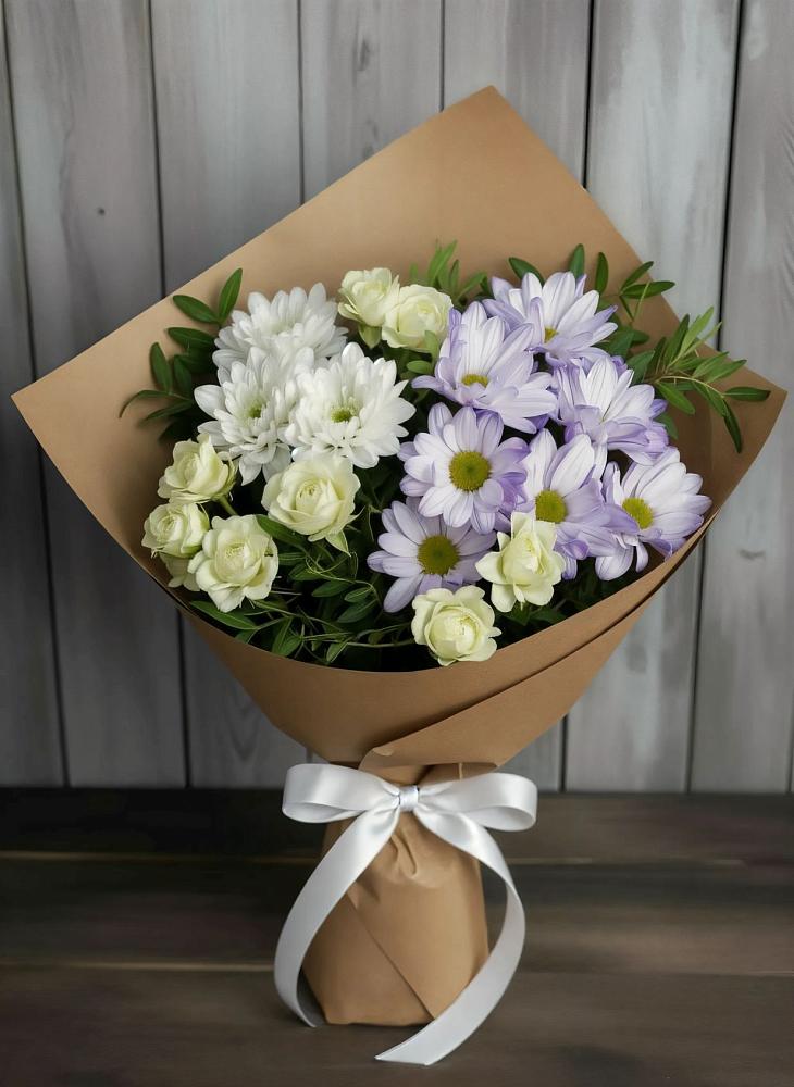 Букет цветов из: Хризантемы и Розы в Бородинское поле