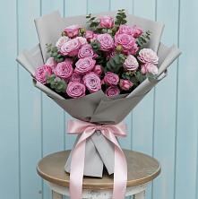 Букет цветов из:  Розы в Бородинское поле